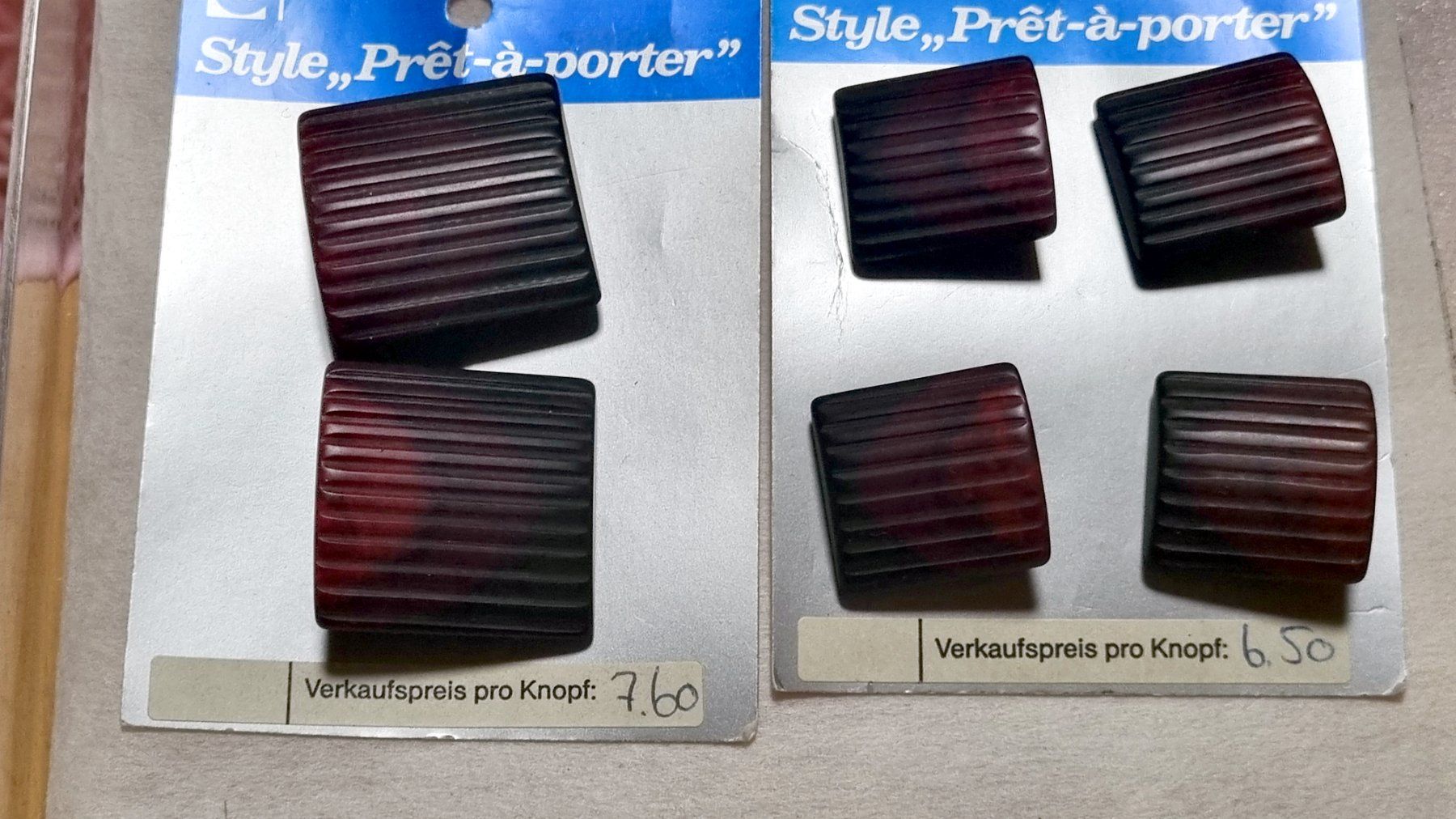 Bottoni: Set 6 Vintage Knöpfe – Usato da Effretikon venduto da lenalisa63