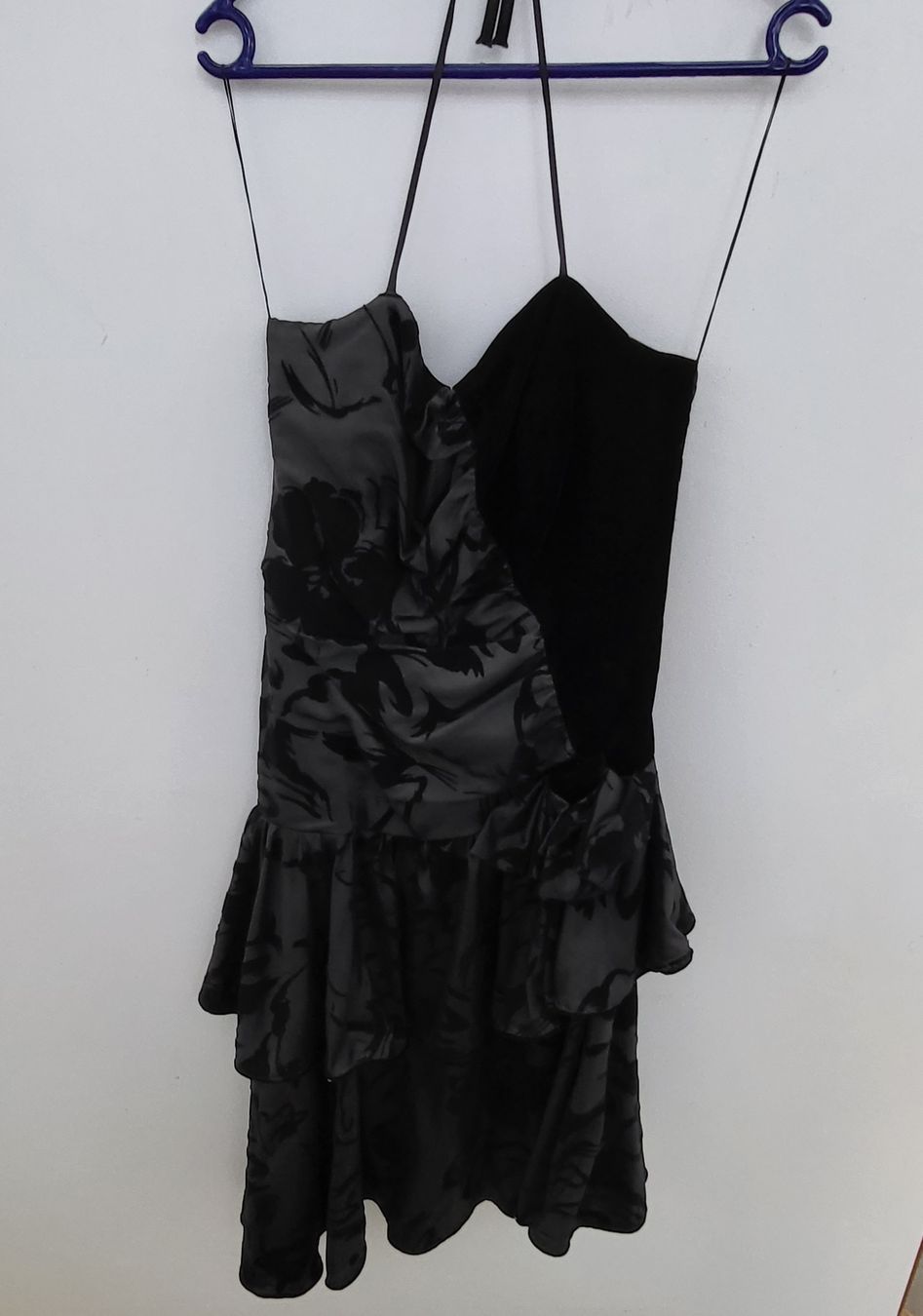 Kleider: schönes Kleid Gr. 38 – Gebraucht aus Kägiswil von Megafi56