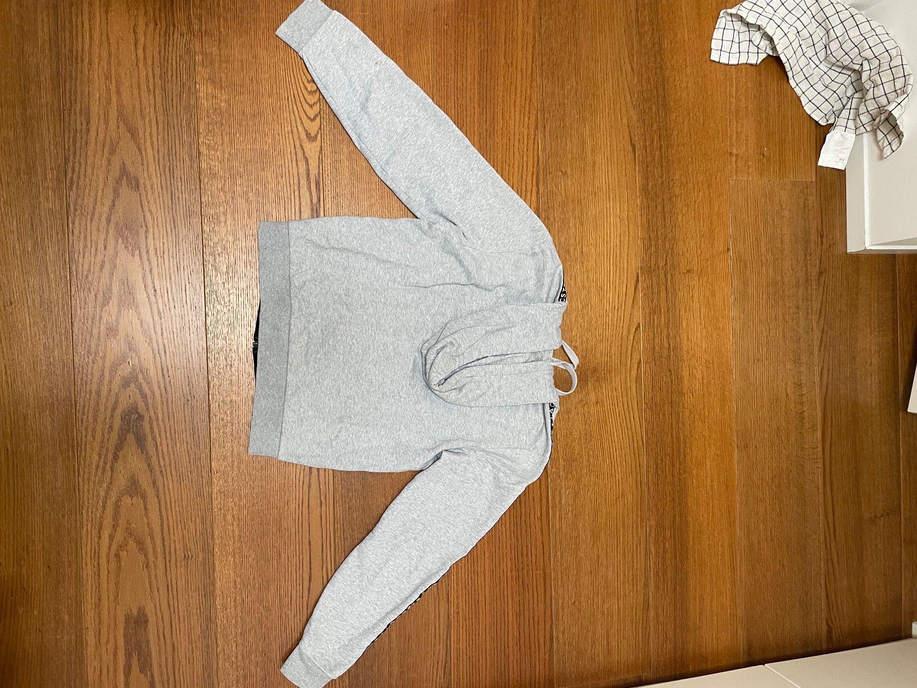Lacoste Pulls & Sweat-shirts: Pullover Lacoste Grösse S – Neuf (Voir description) à Luzern par therealslimshady 2