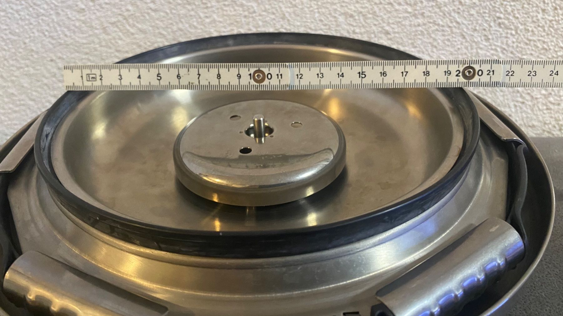 Elettrodomestici da cucina: Zepter Syncro-Clik Topfdeckel Edelstahl – Usato da Zürich venduto da Timi80 9