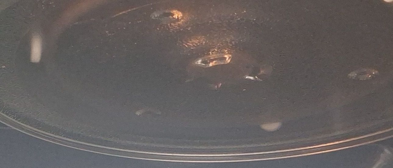 Küchengeräte: Micro-ondes Samsung Ceramic Inside, état acceptable – Gebraucht aus Genève von mbest01 3