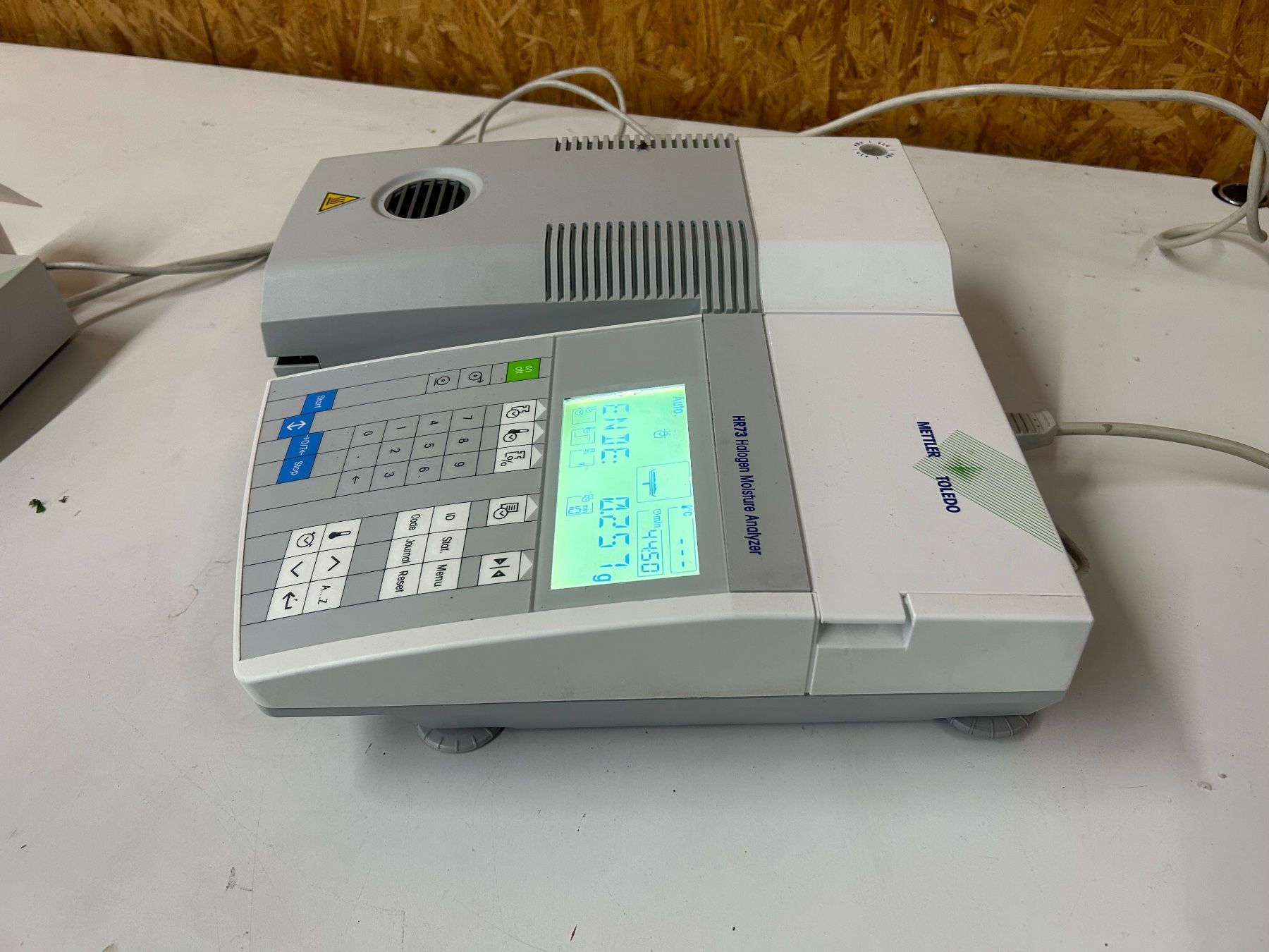 Mettler Toledo Accessori da laboratorio: Mettler Toledo HR73 Moisture Analyzer – Usato da Schupfart venduto da philippb06 6