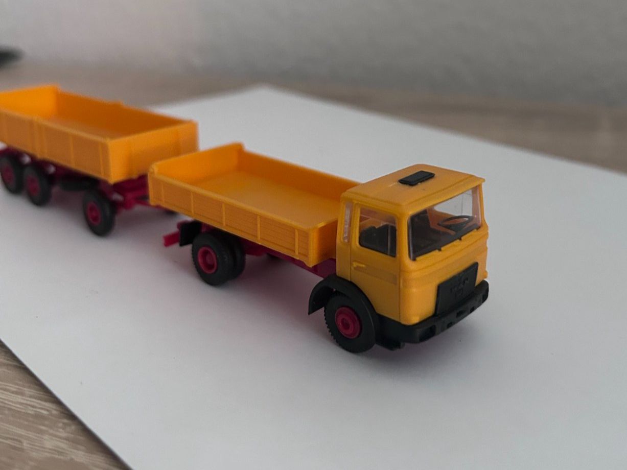 Kibri Modellautos: Kibri H0 MB Kipper mit Anhänger – Gebraucht aus Goldach von Manyro55 2