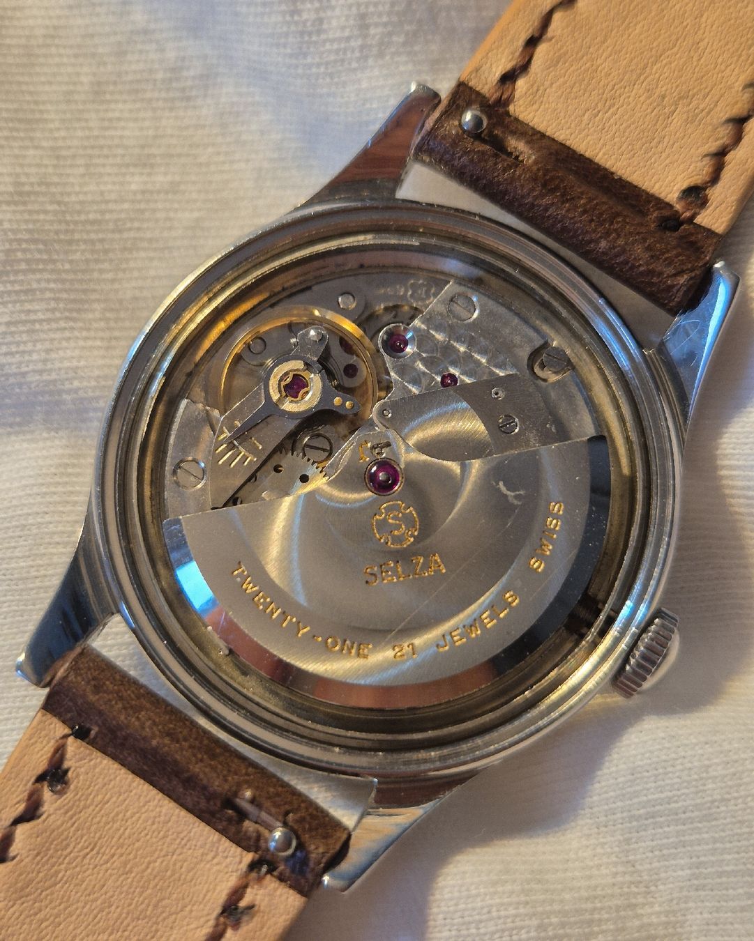 Montres: Montre Groma Automatic Vintage. Révisée – D'occasion à Romanel-s-Lausanne par kev_r7mx 5