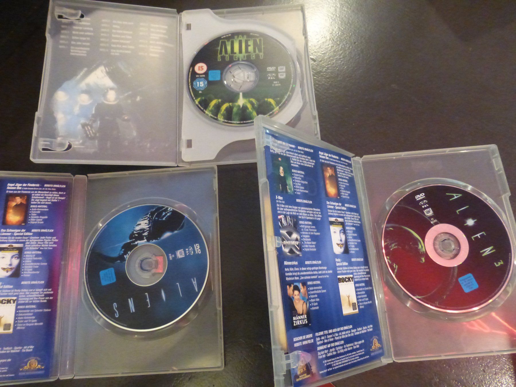 Tutti i DVDs: Alien 1 - 3 Sci Fi Horror DVD – Usato da Zumikon venduto da psisound 8