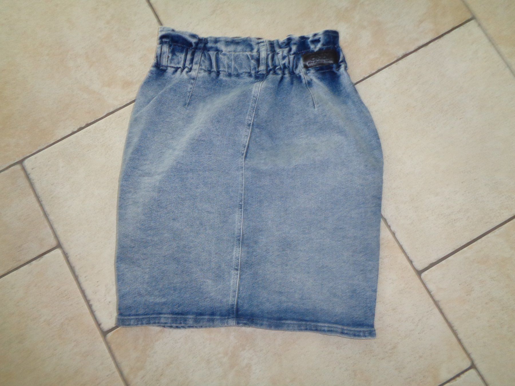 Only Röcke: Jeansrock  Only  Grösse S – Gebraucht aus Kreuzlingen von Robi-2003 2