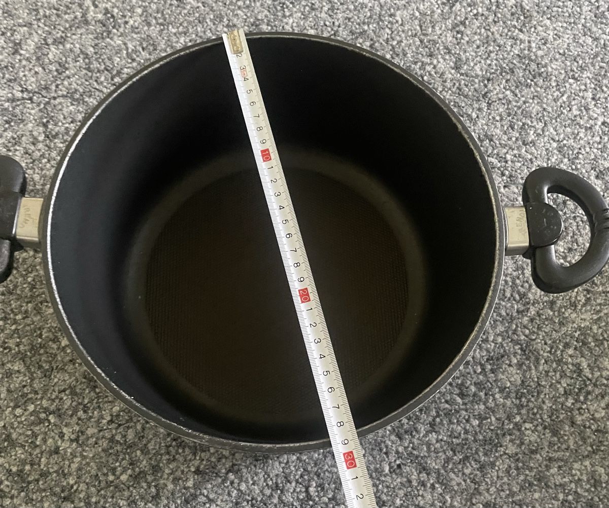 Pentole: Topf 26cm Durchmesser gebraucht – Usato da Au ZH venduto da Jaggy4 3