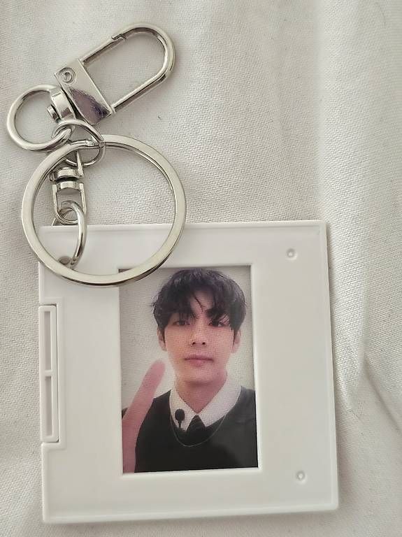 Portachiavi: Porte clé ARIRANG - V – Usato da Genève venduto da CheyenneKiwi