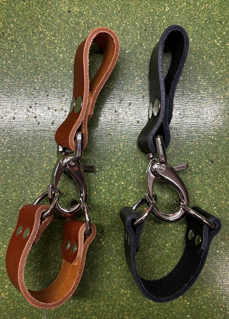 Campanacci mucche: Trychlegurthalter – Nuovo e nell'imballaggio originale da Rotkreuz venduto da Dude71