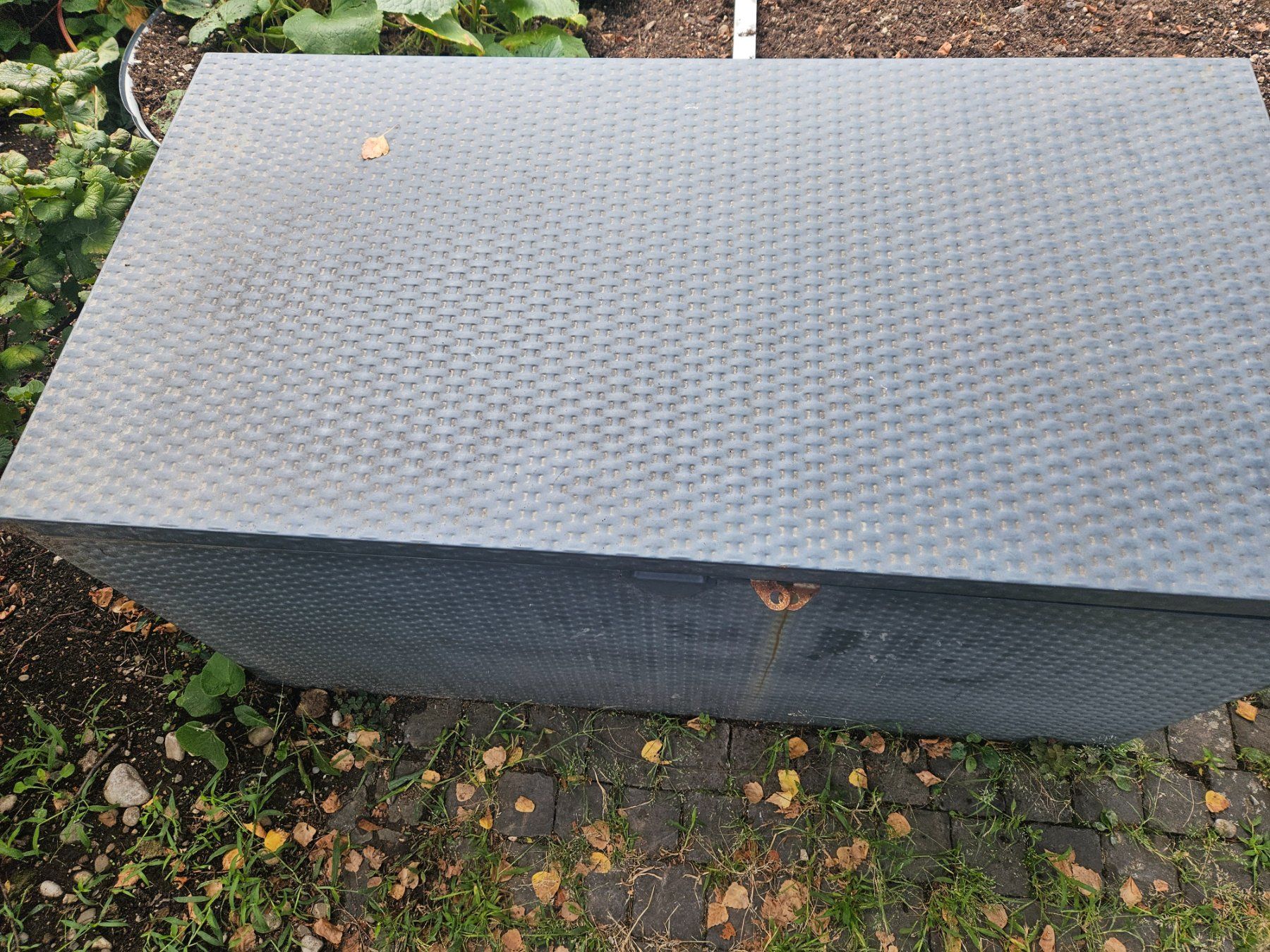 Box contenitori: Metallbox – Usato da Ostermundigen venduto da nusteli 1