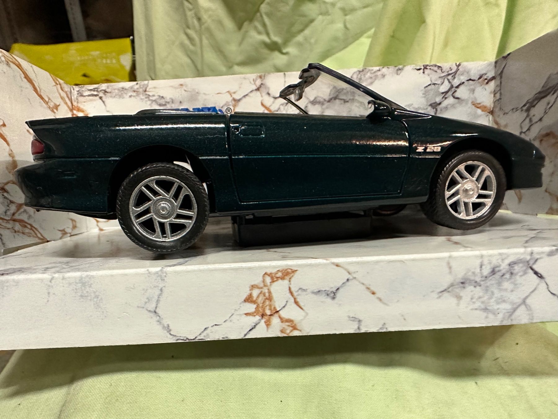 Chevrolet Modellini d'auto: Chevrolet Camaro z28 Cabrio – Nuovo (secondo la descrizione) da Reinach AG venduto da rares75 2