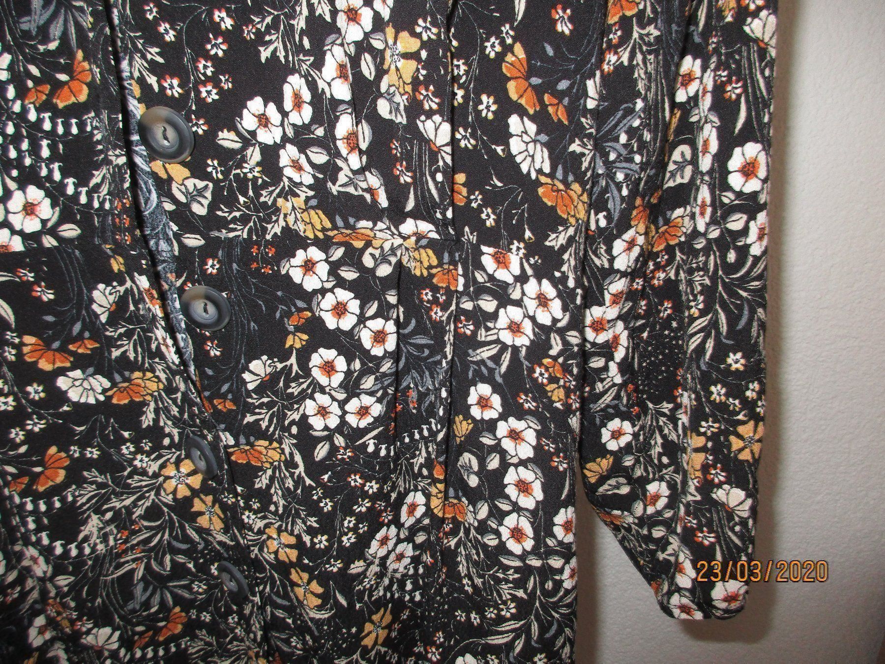 Kleider: blumiges Kleidli M super bequem – Gebraucht aus Ottenbach von Claurin 2