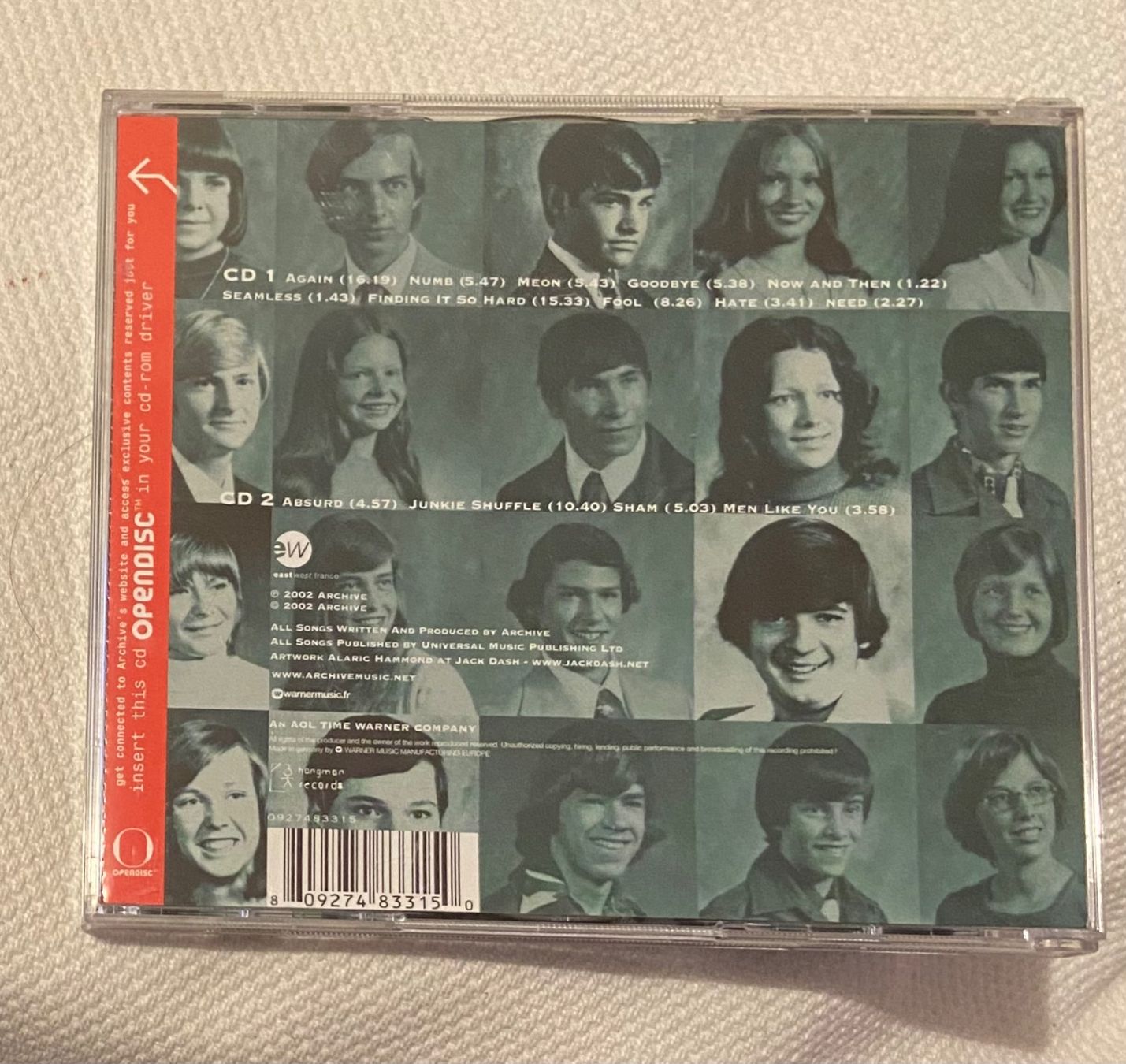 CDs: 2 CDs Archive – You All Look The Same To Me – Gebraucht aus Luzern von  1