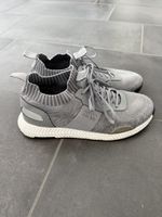 Sneakers Hugo Boss Grösse 41 grau guter Zustand