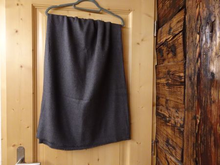 Uni grauer, grosser Schal 218 x 115cm - 42647