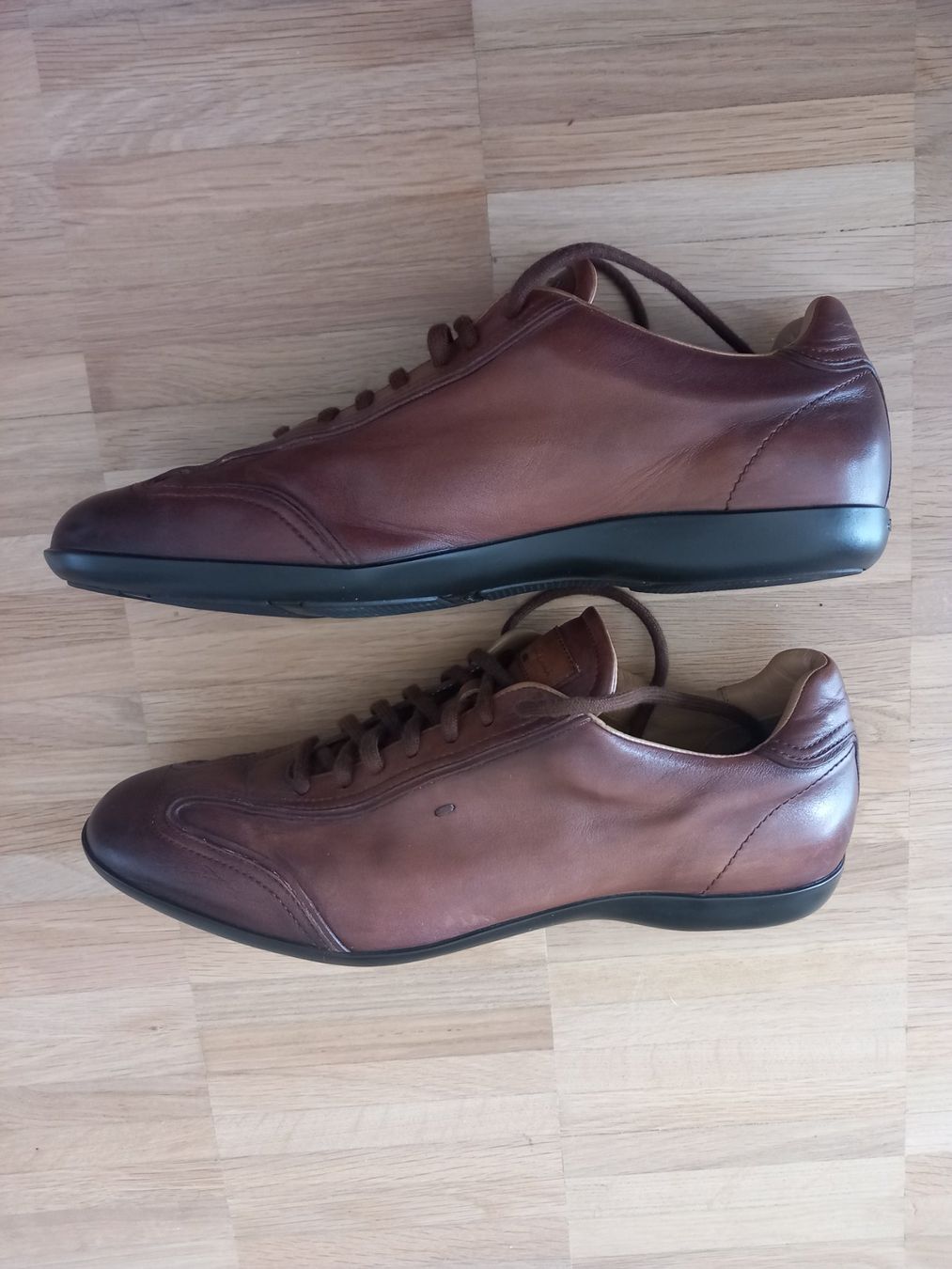 Santoni Scarpe da uomo: Santoni basket en cuir marron foncé – Usato da Le Grand-Saconnex venduto da Rgt87 4