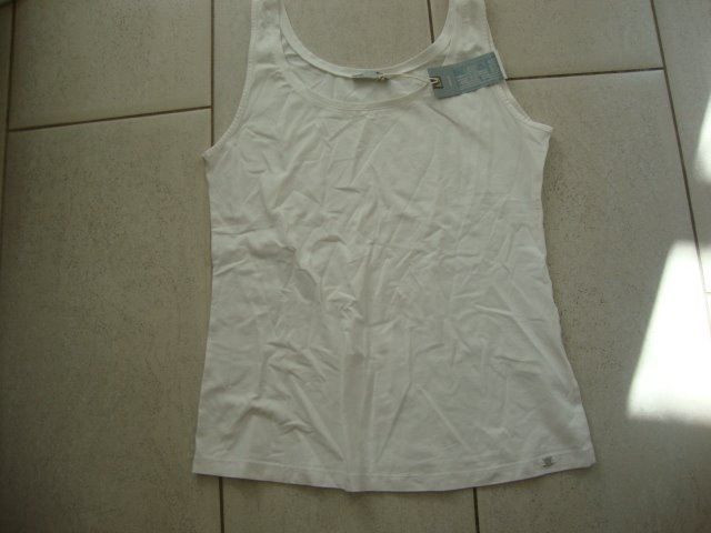 Nile Top: NILE TOP GR.L **NEU** – Nuovo (secondo la descrizione) da Rotkreuz venduto da Samballi