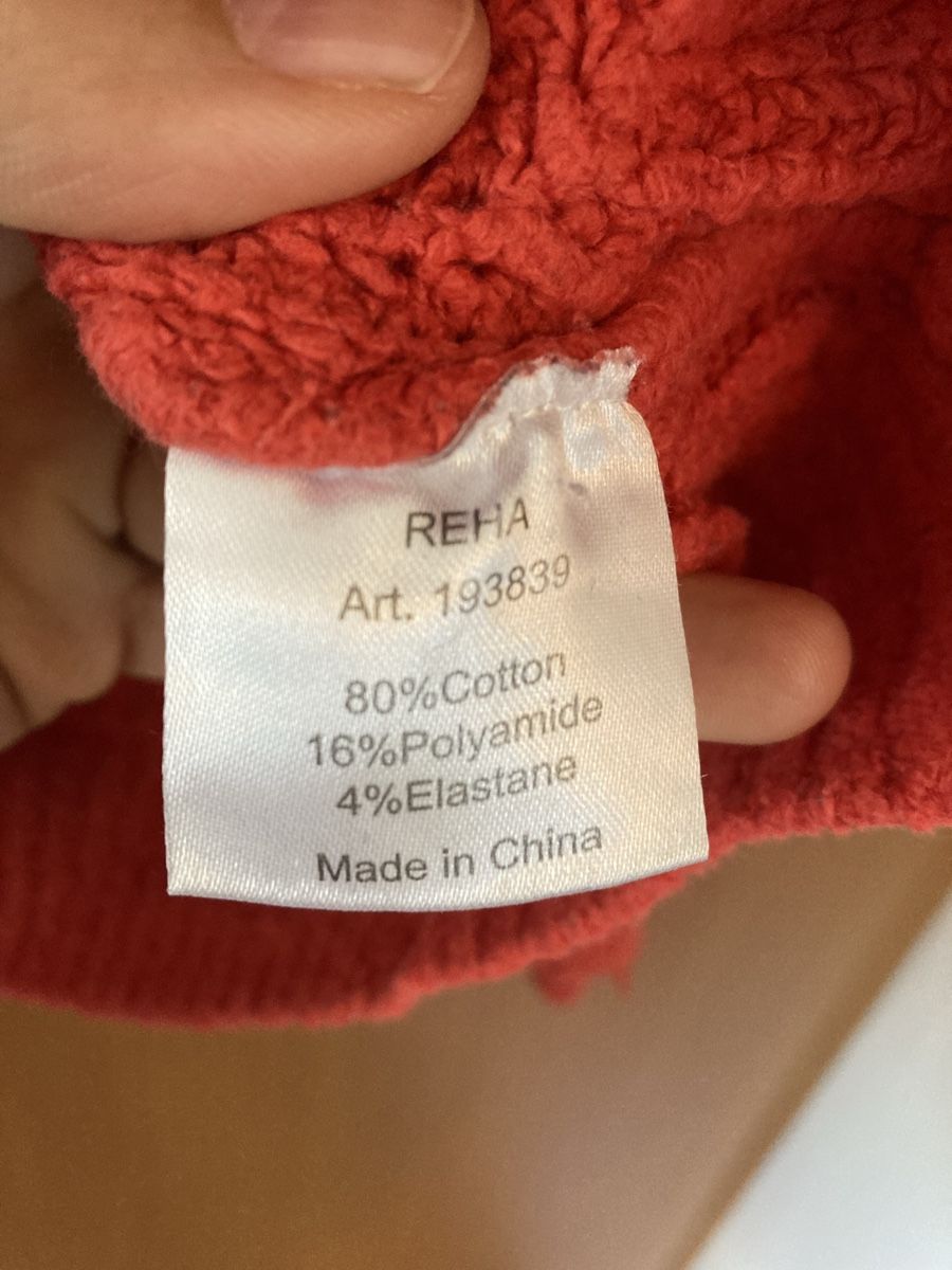 Collectif Mon Amour Maglioni & Felpe: Pulli rot Big (Collective Amour) – Usato da Tann venduto da adrenaline123 1
