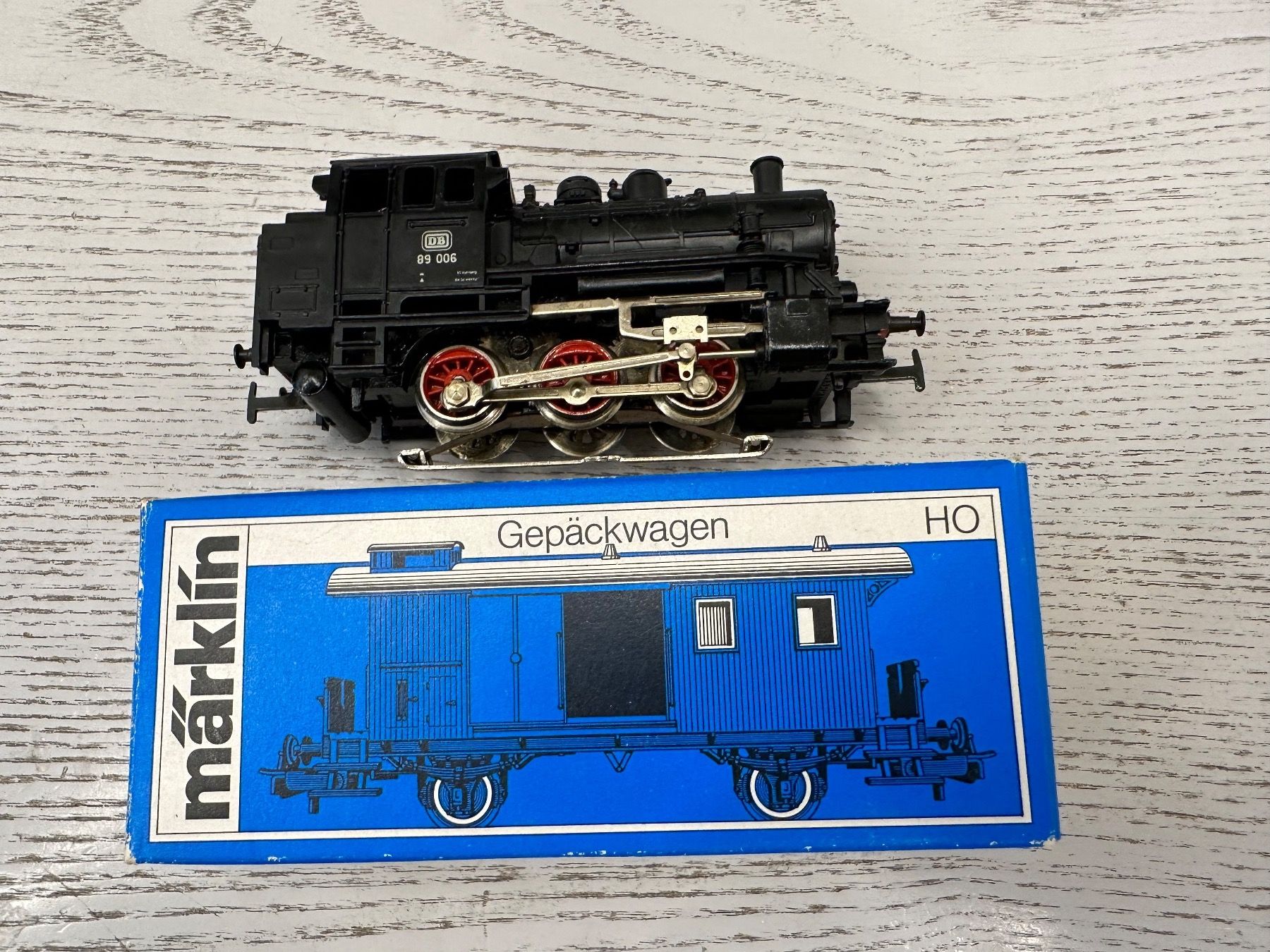 Märklin Modellini di ferrovie: Märklin 3000 DB BR 89 Güterzug – Usato da Lupsingen venduto da New-Haven 3