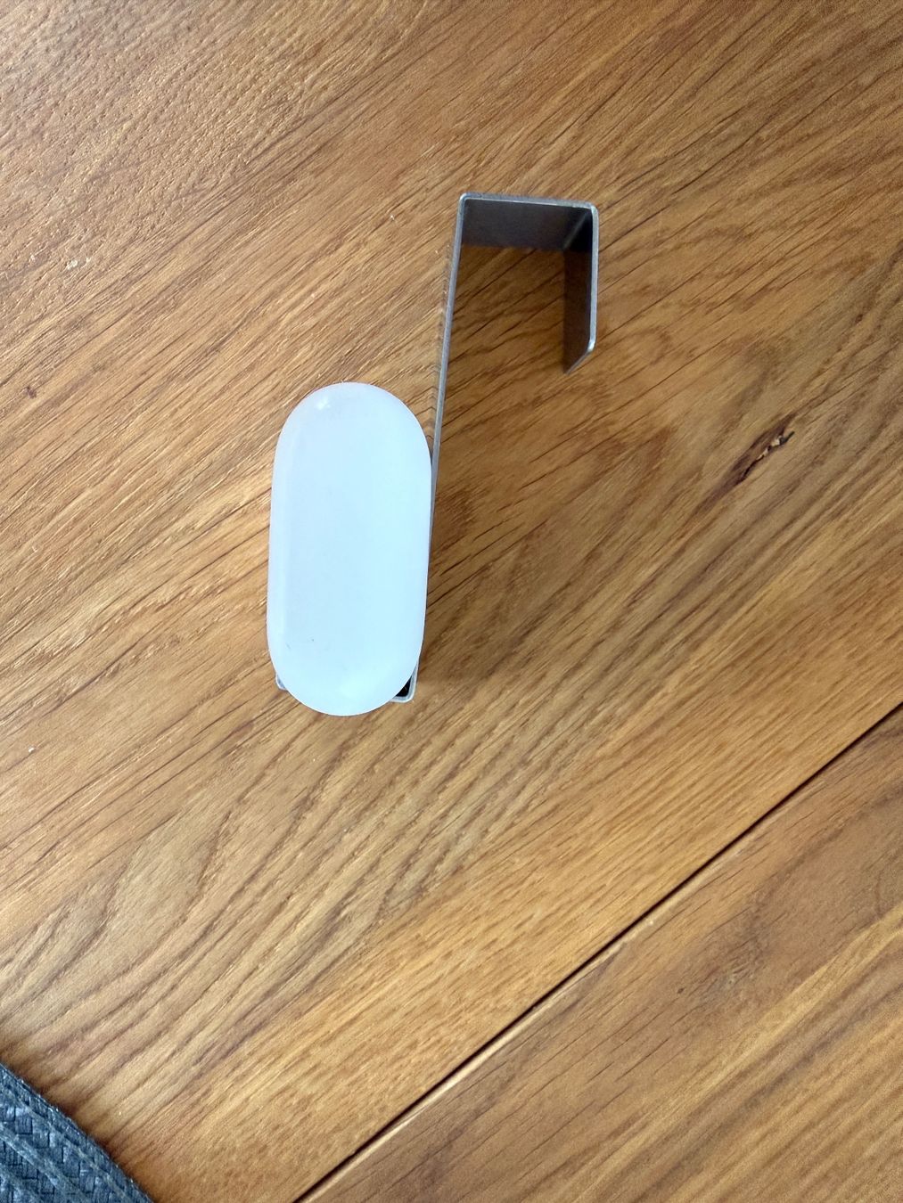 Apple Cuffie: APPLE AirPods 2 Charging Case – Usato da Lausanne venduto da Nine1982 6