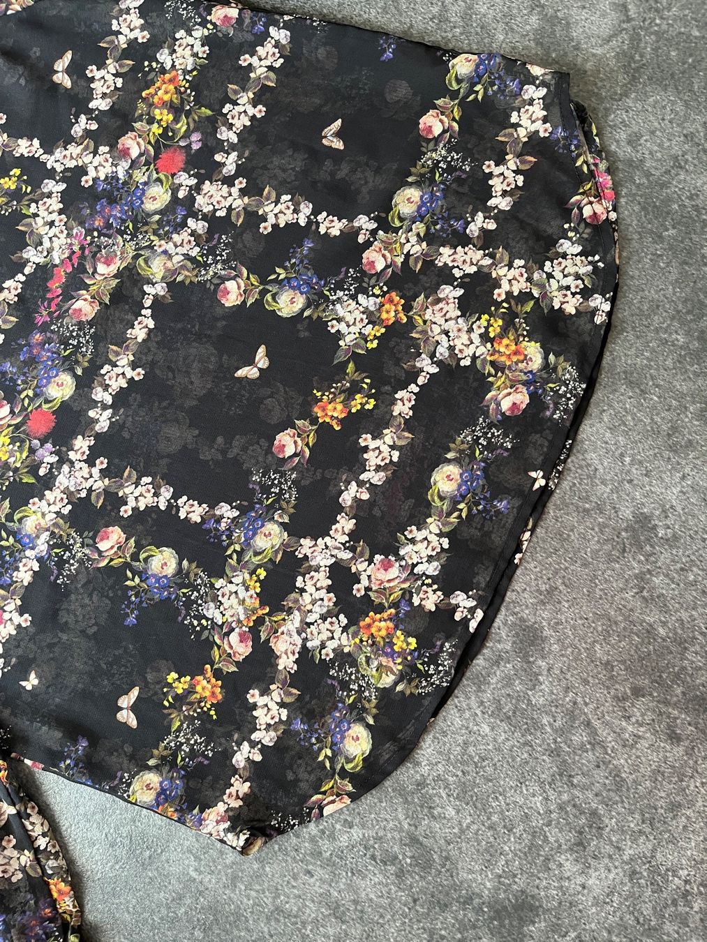Camicette: Damen Bluse mit Blumenmuster - Größe S – Nuovo (secondo la descrizione) da Kilchberg ZH venduto da Ch.C 8