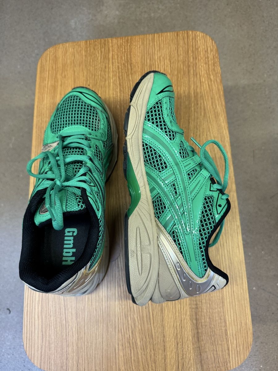 Asics Scarpe da uomo: Sneaker Asics, Grösse 40.5 – Usato da Uetikon am See venduto da pixxel14 2