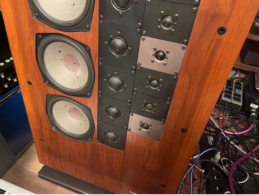 GRUNDIG MONOLITH 120 AKTIVBOXEN | Kaufen auf Ricardo