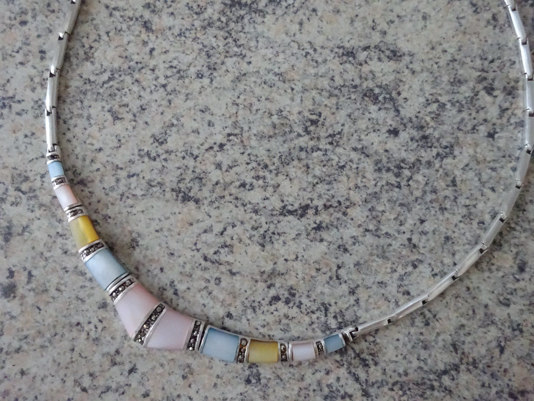 Catenine: Halskette Silber / Collier Pastell – Usato da Esslingen venduto da FetteSchnecke 2