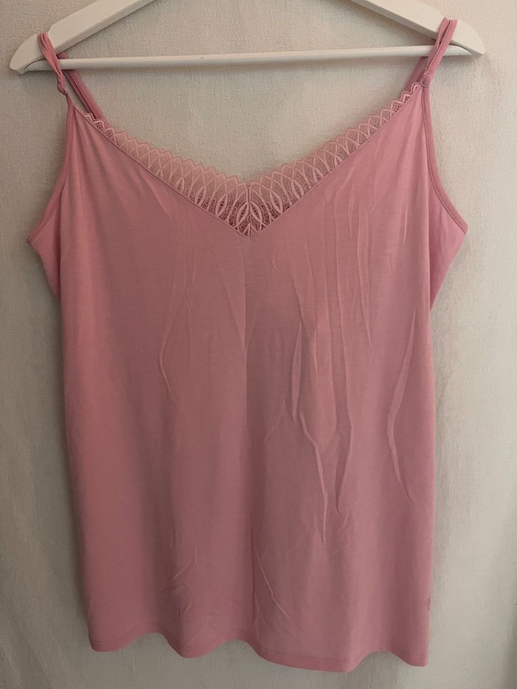 Triumph Tops: TRIUMPH, Camisole AURA SPOTLIGHT, Grösse 42, Farbe Hellrosa – Neu und originalverpackt aus Rudolfstetten von gst_g7xl 4