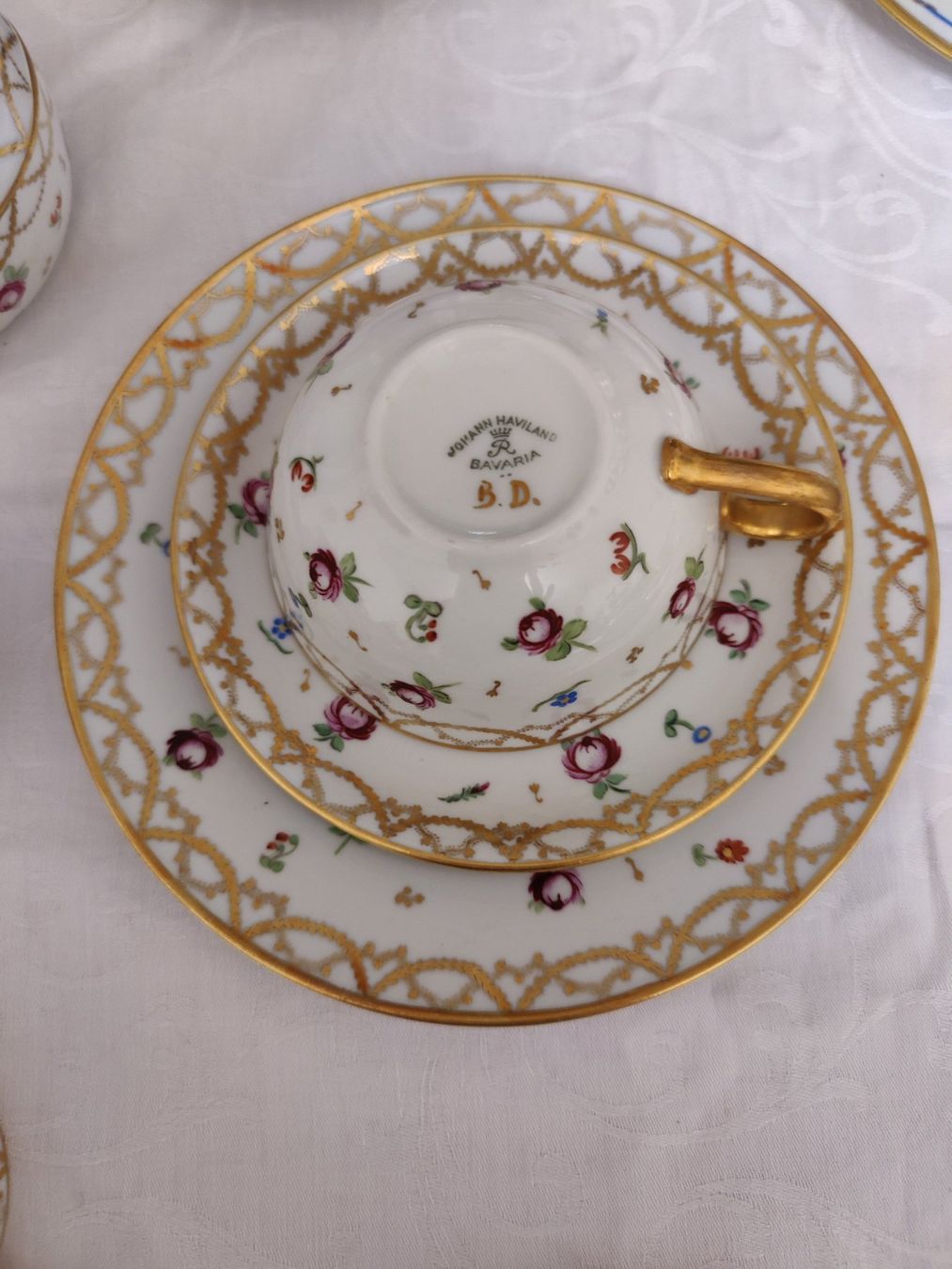 Set di piatti: Romantisches Geschirrset handbemalt Goldrand – Usato da Binningen venduto da blackhorse08 2