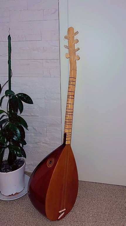 Strumenti musicali: Saz Instrument – Usato da Pully venduto da Ela.2 1