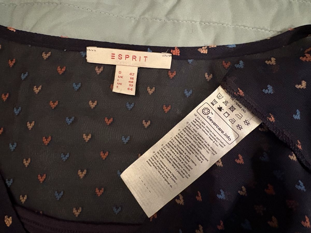 Esprit Camicette: Esprit Bluse mit Herzchenmuster, Grösse 42, Sommerlich! – Usato da Rikon im Tösstal venduto da miarosen 4