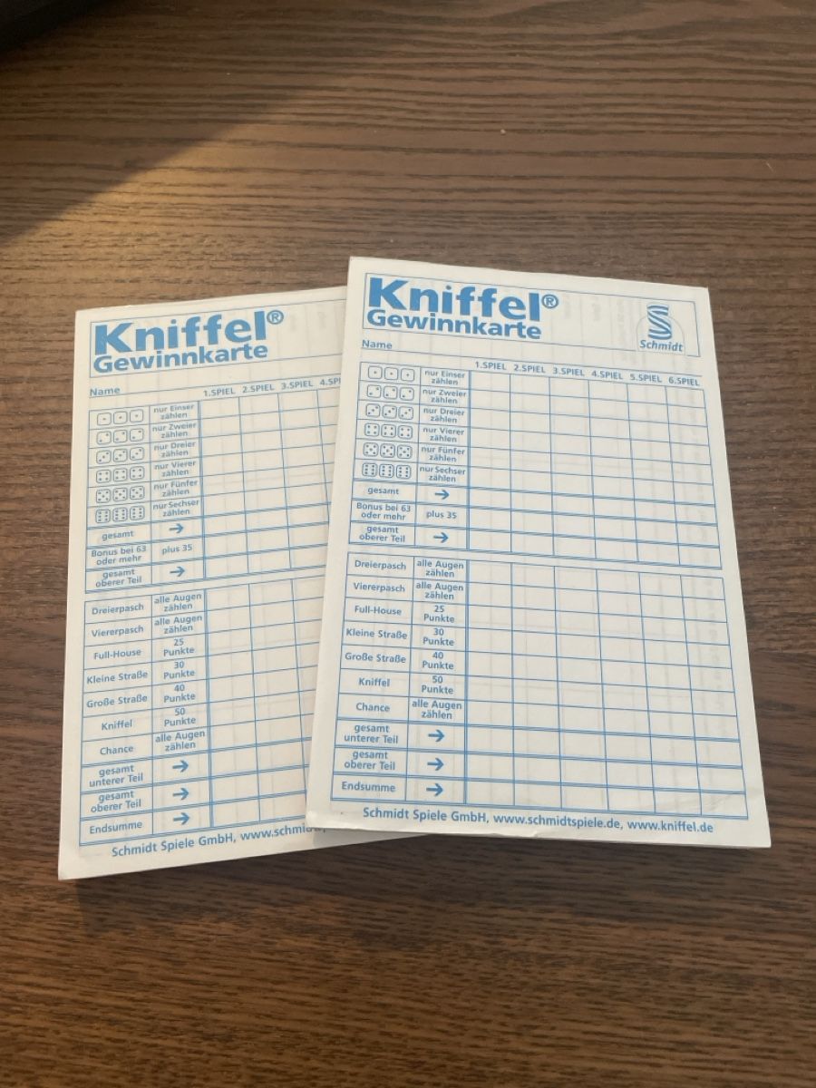Giochi: 2x Kniffelblock neu – Nuovo (secondo la descrizione) da St. Margrethen SG venduto da ale_vw2d