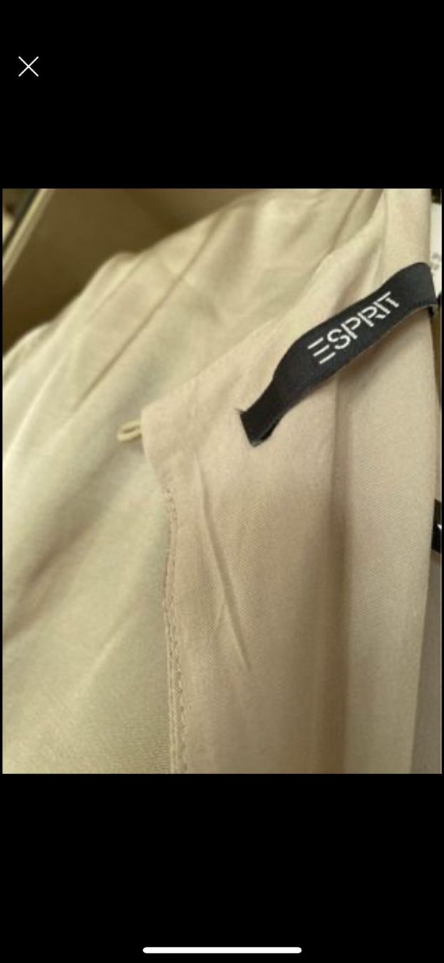 Esprit Robes: Robe soirée dorée longue – Neuf avec emballage d'origine à Montreux par iza_peche8 8