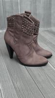 Stiefel im Western-Look - 36 - Taupe mit Nieten-Verzierung