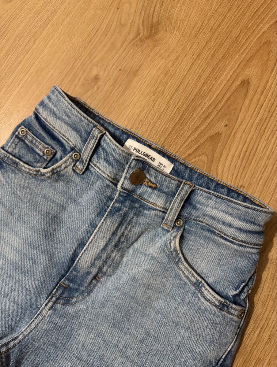 Pull&Bear Jeans: Pull&Bear Flare Jeans light blue denim  – Neuf (Voir description) à Dietikon par lavellaa 1