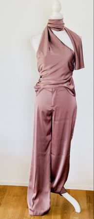 Anzug rosa Oberteil Gr M & Hosen Gr XS neu mit Etikett
