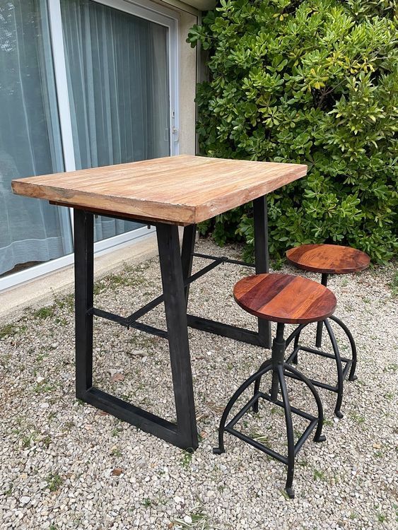 Tables: Massiver Holz-Bartisch – D'occasion à Ebikon par Brenodor 2
