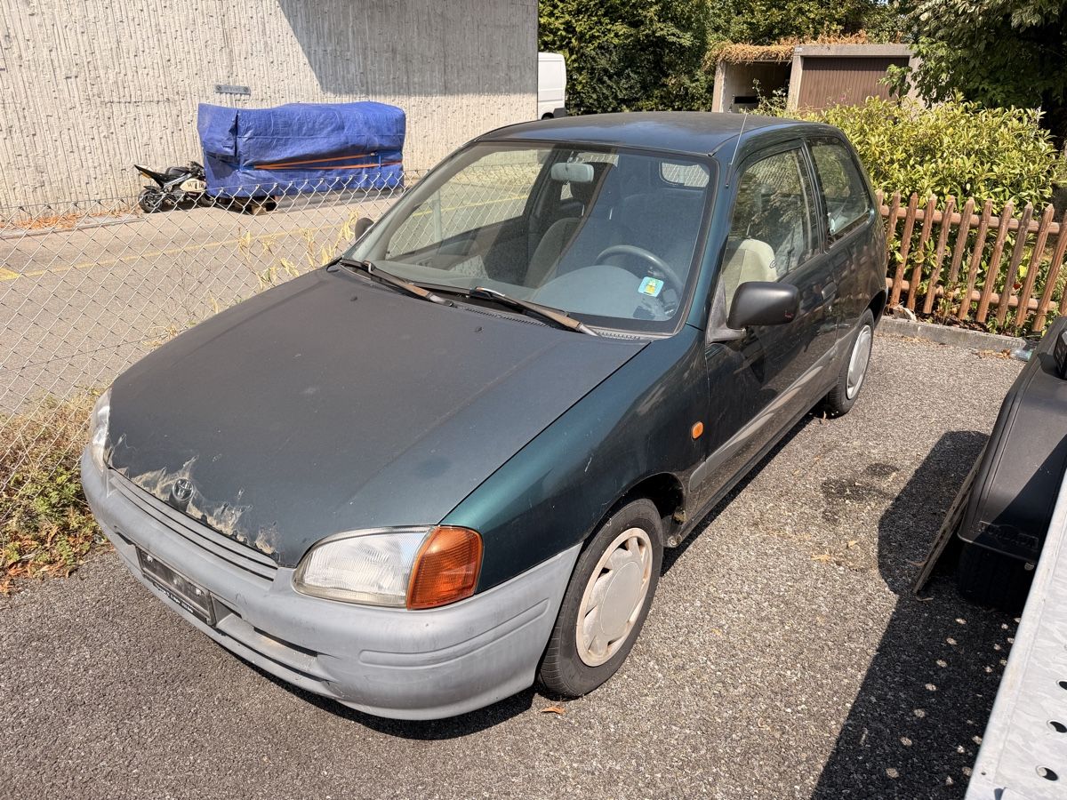 Toyota Autos: Toyota Starlet – Defekt aus Lengnau BE von KaSperLe01