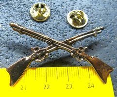 GEKREUZTE GEWEHRE 2NÄGEL PIN GROSSS SILBRIG USA REBEL KONFÖD