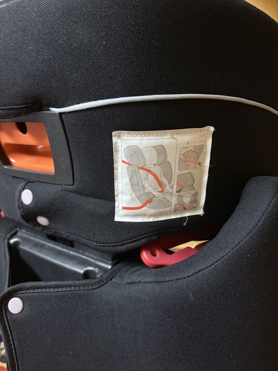 Seggiolini per auto: CBX by Cybex Autositz Isofix – Usato da Amlikon-Bissegg venduto da Semi.B. 2