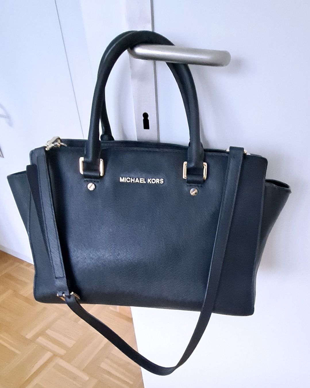 Michael Kors Borse da donna: Michael kors Tasche, Crossbody – Usato da Liestal venduto da Mas-Y-Mas