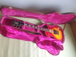Cortez Elektrische Gitarre Japan (1 Saite fehlt)