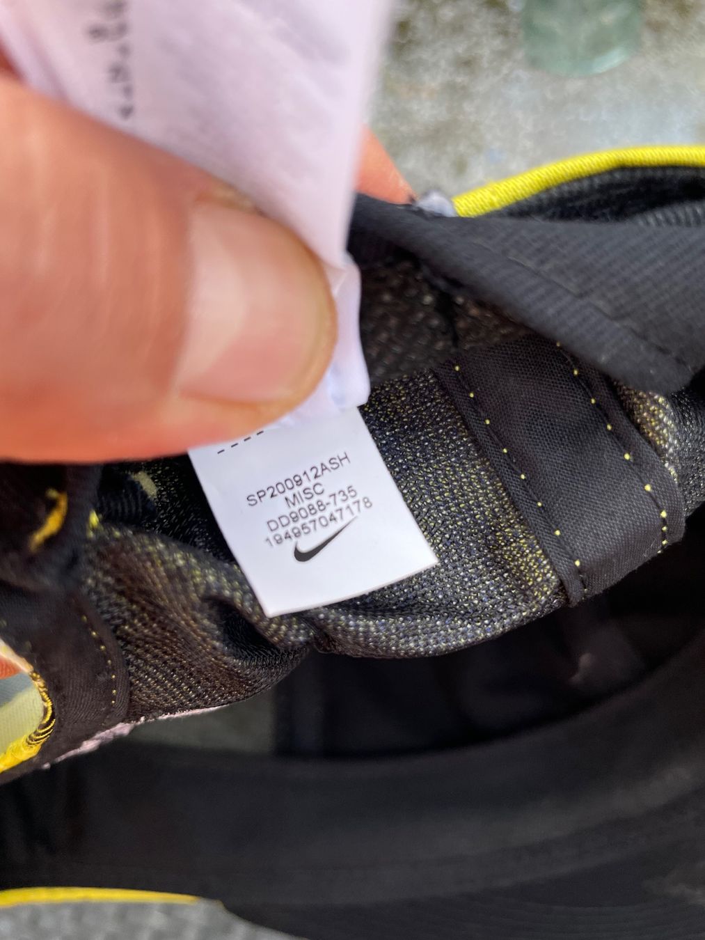 Nike Copricapi, berretti & cappellini: 2021 Nike Sb Carpet Cap – Usato da Zürich venduto da le_souk 5