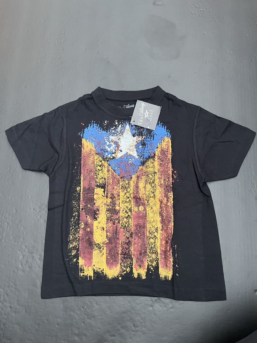 T-shirt: T-Shirt von Barcelona Gr. 110 – Usato da Birmensdorf ZH venduto da Liruli