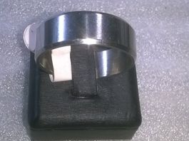 RING EDELSTHAL,,,SILBER FARBE,,GLANZIG