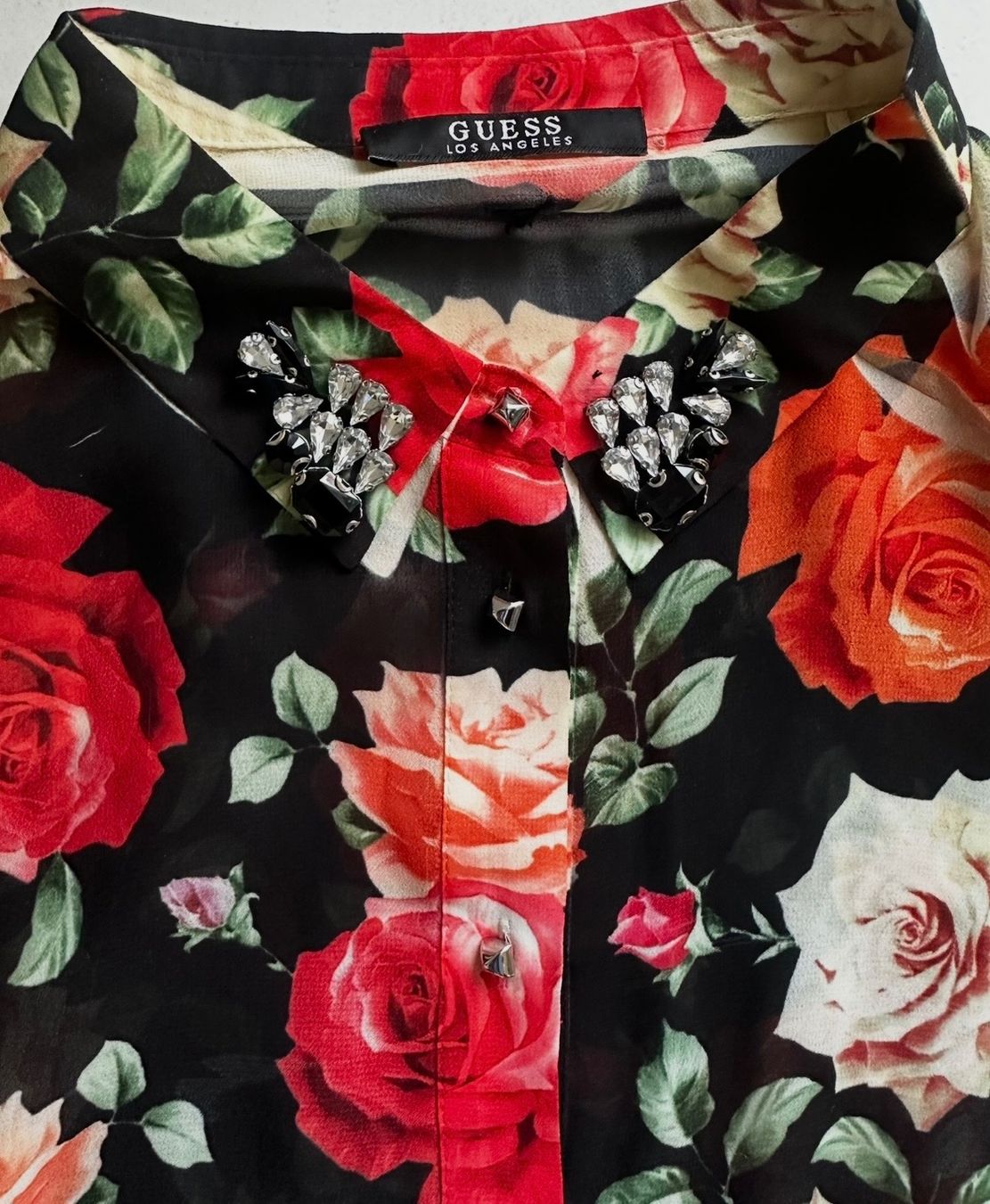Guess Camicette: Guess Bluse Floral Damen S – Usato da Liestal venduto da Ballybs 1