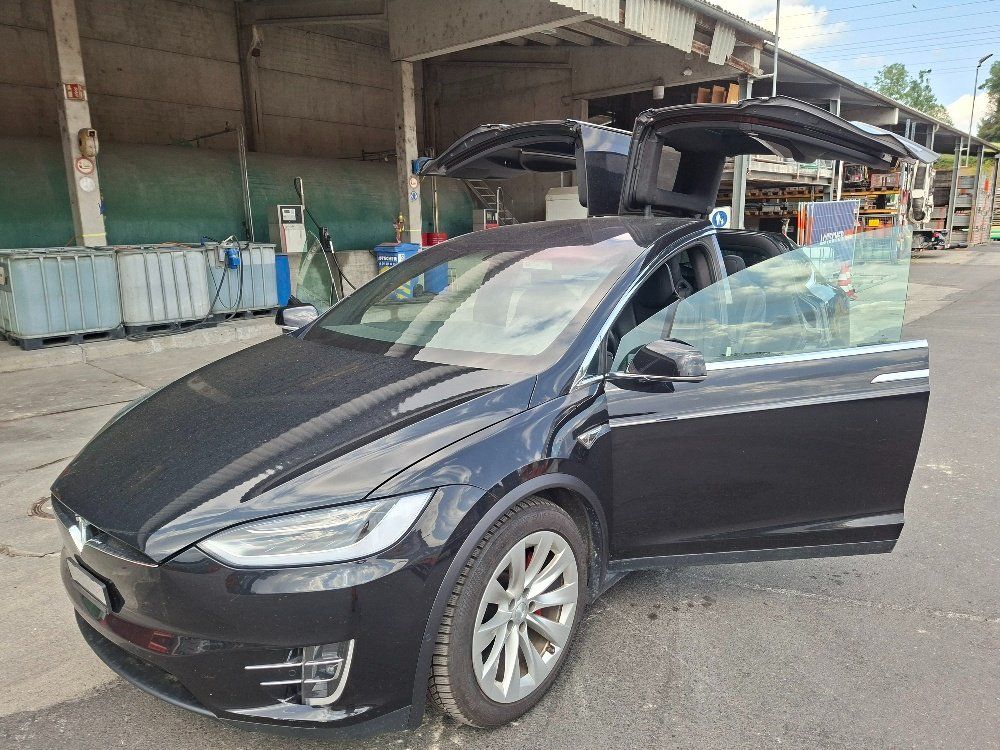 Tesla Automobili: Tesla Model X Performance P100D AWD schwarz mit AHK – Usato da Malters venduto da kadett1978 8