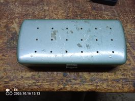 Schöne Fliegendose L 21cm gebraucht Top !
