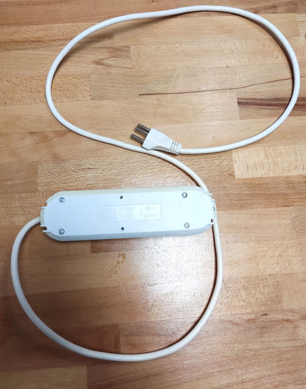 Stecker: 5fach Verteilersteckdose Mehrfachstecker 1.5 m – Gebraucht aus Biel/Bienne von AnikaNah 1